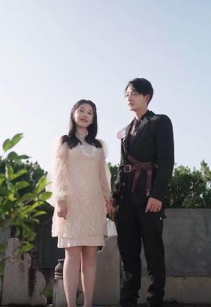 新版龙尊封面图